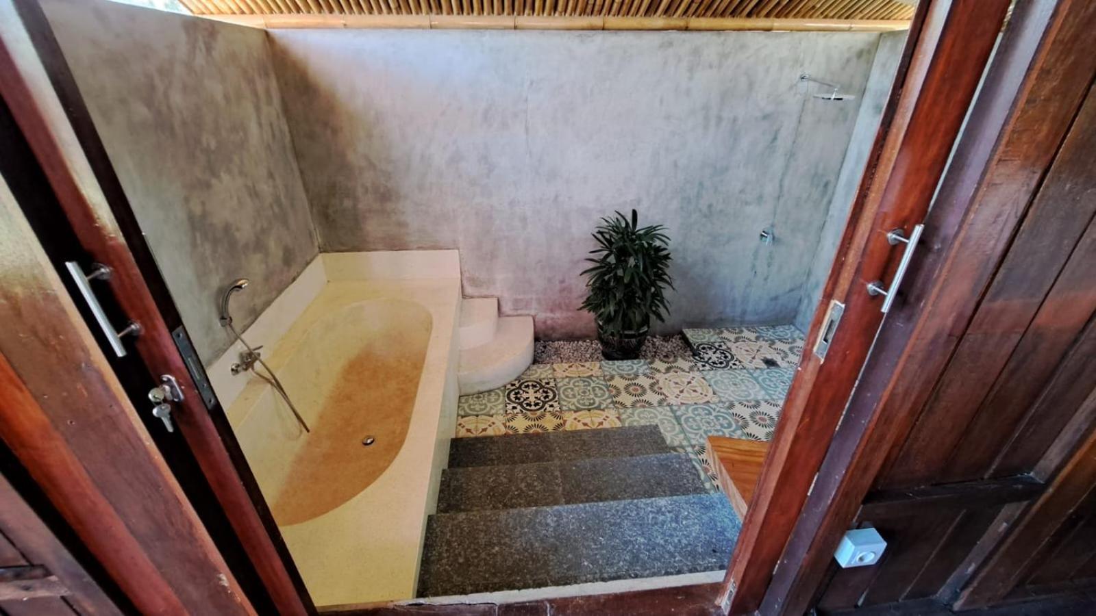 Adi Villa Amed